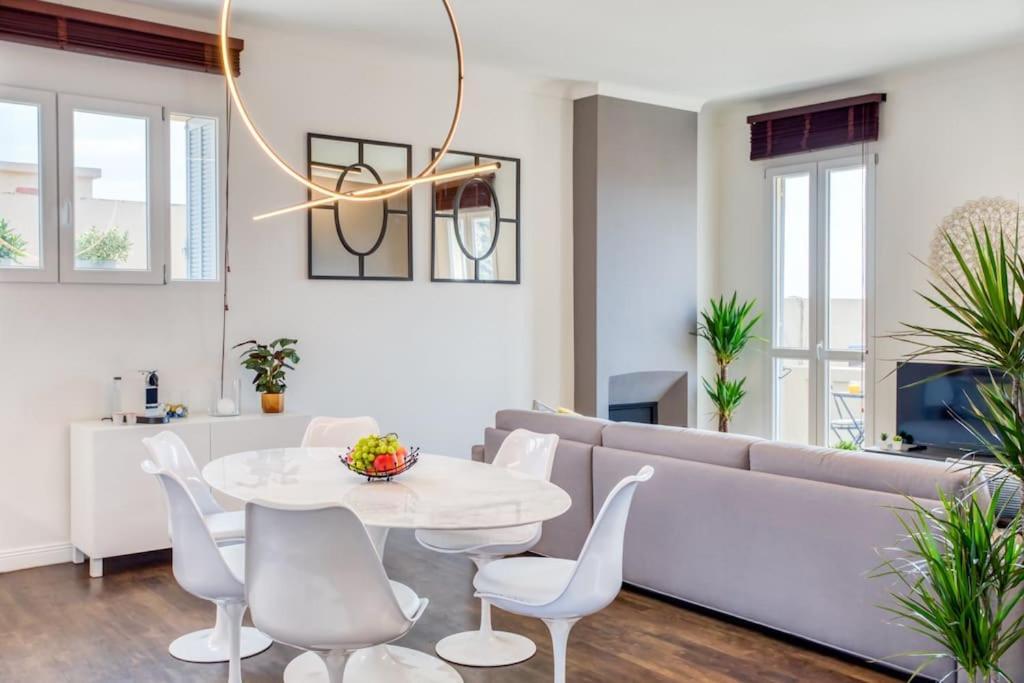 #24 Marie-Claire Suite Sea View/Balcony/Ac/5Min Port Villefranche-sur-Mer Exterior foto